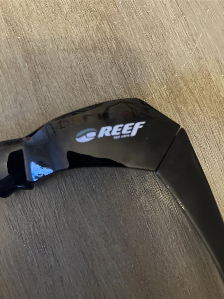 Gafas de sol Reef Eyecare visera bloqueador solar sombra negras nuevas para surf Foto 2 de 4