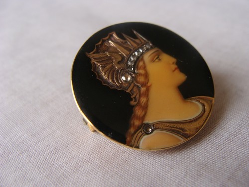 UNIQUE 18K YELLOW GOLD SWISS ENAMEL CIRCLE BROOCH CIRCA 1880'S - Picture 3 of 7