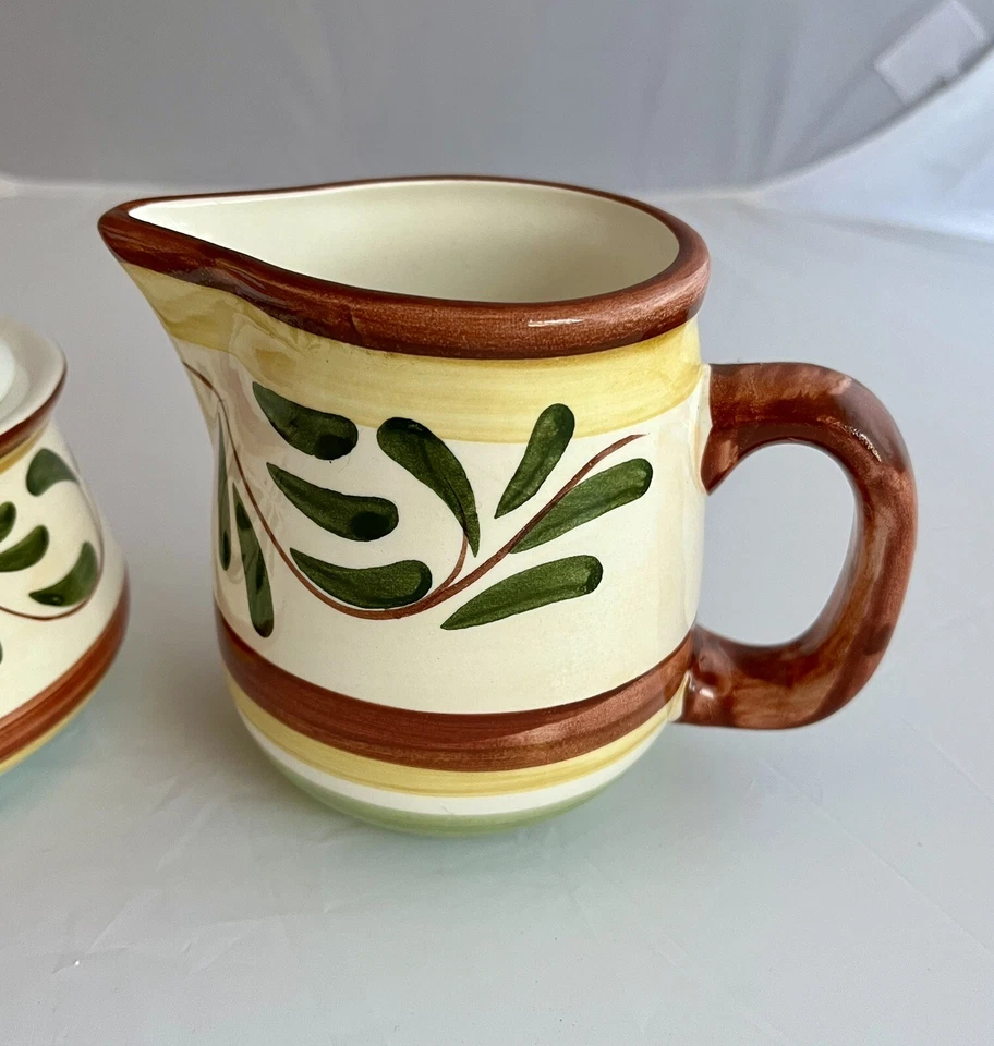 Crema y azucarero vintage de cerámica Gibson Catalonia con tapa Foto 2 de 4