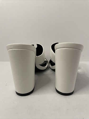 Womens Wild Diva Slide Sandal Block Heels Shoes White/black Sz 5.5 - Picture 3 of 5