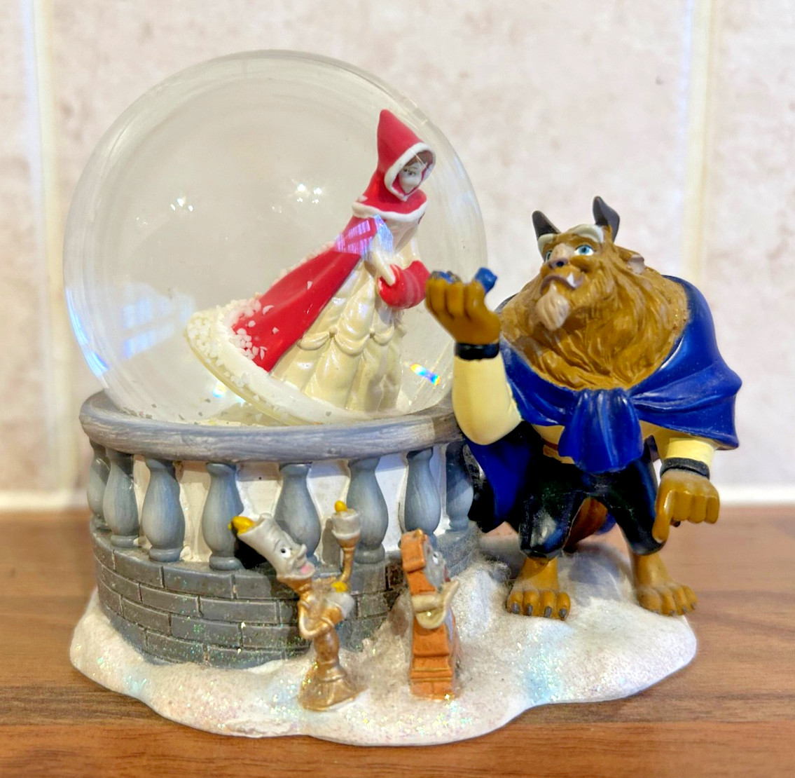 Walt Disney Beauty & The Beast Snow Globe In Original Box & Packing