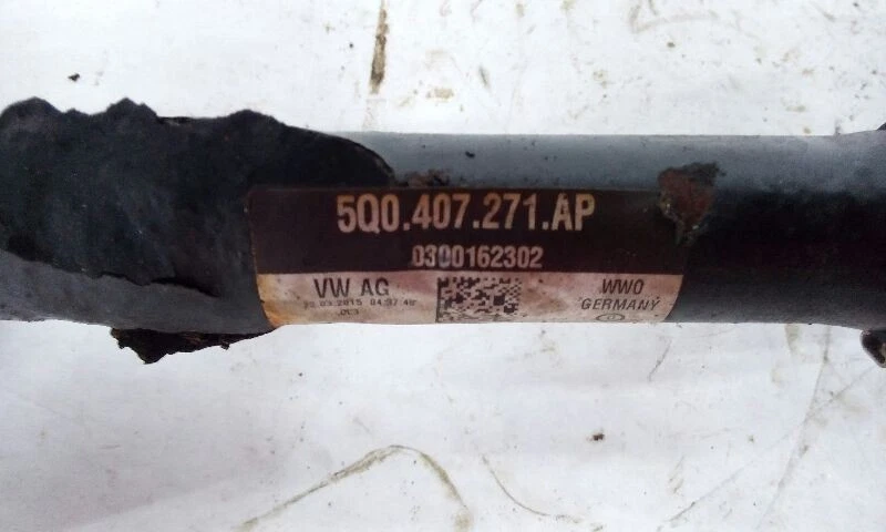 Eje conductor izquierdo Volkswagen VW Golf 15-19 eje delantero construido en Alemania modelo R Foto 4 de 4