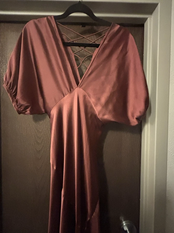 ASOS Women's Satin Maxi Dress Burgundy, Long Sleeve,V-Neck, Size 2 - Image 2 of 4