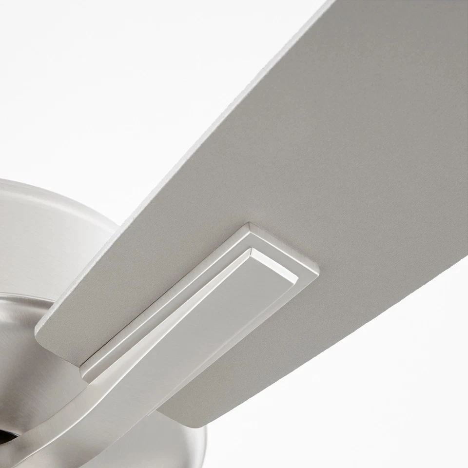 Quorum International 4525-04 Ovation 52" 5 hojas 4 luces interior - latón Foto 3 de 4