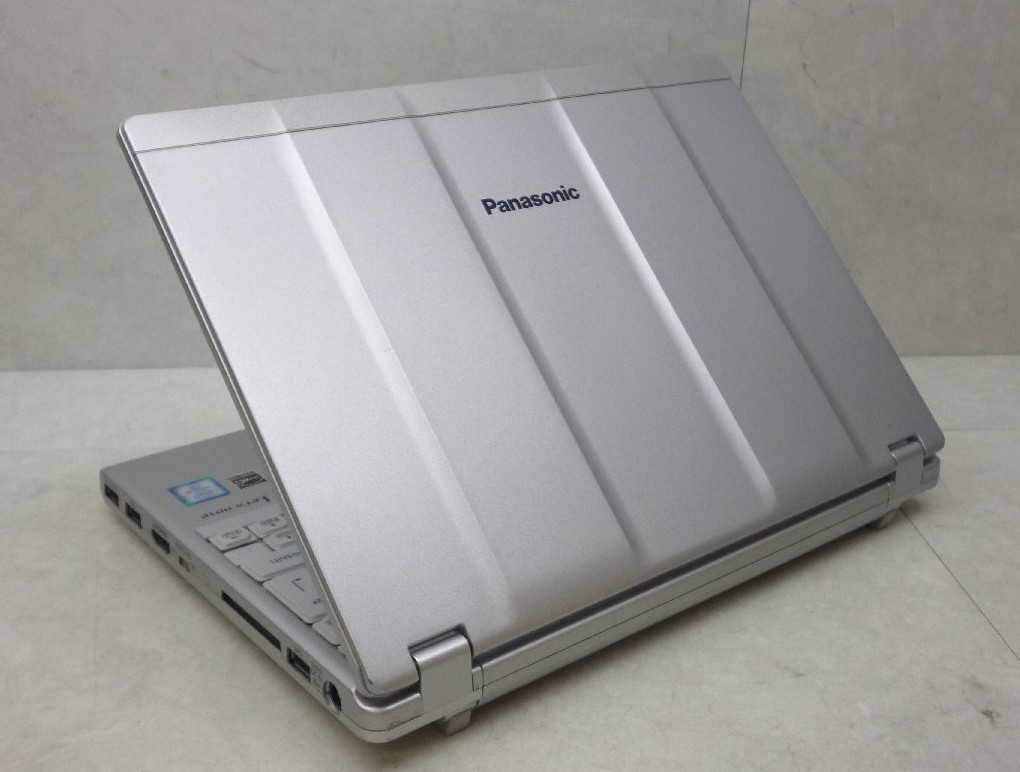 Panasonic CF-SZ5 i5 6300U 4GB 新品SSD256GB Panasonic CF-SZ5 Core i5 - 6300U 2.4GHz 12.1in Laptop Silver