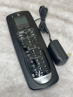 Logitech Harmony One R-IY17 Universal Remote w Charging Dock 815-000037 Tested