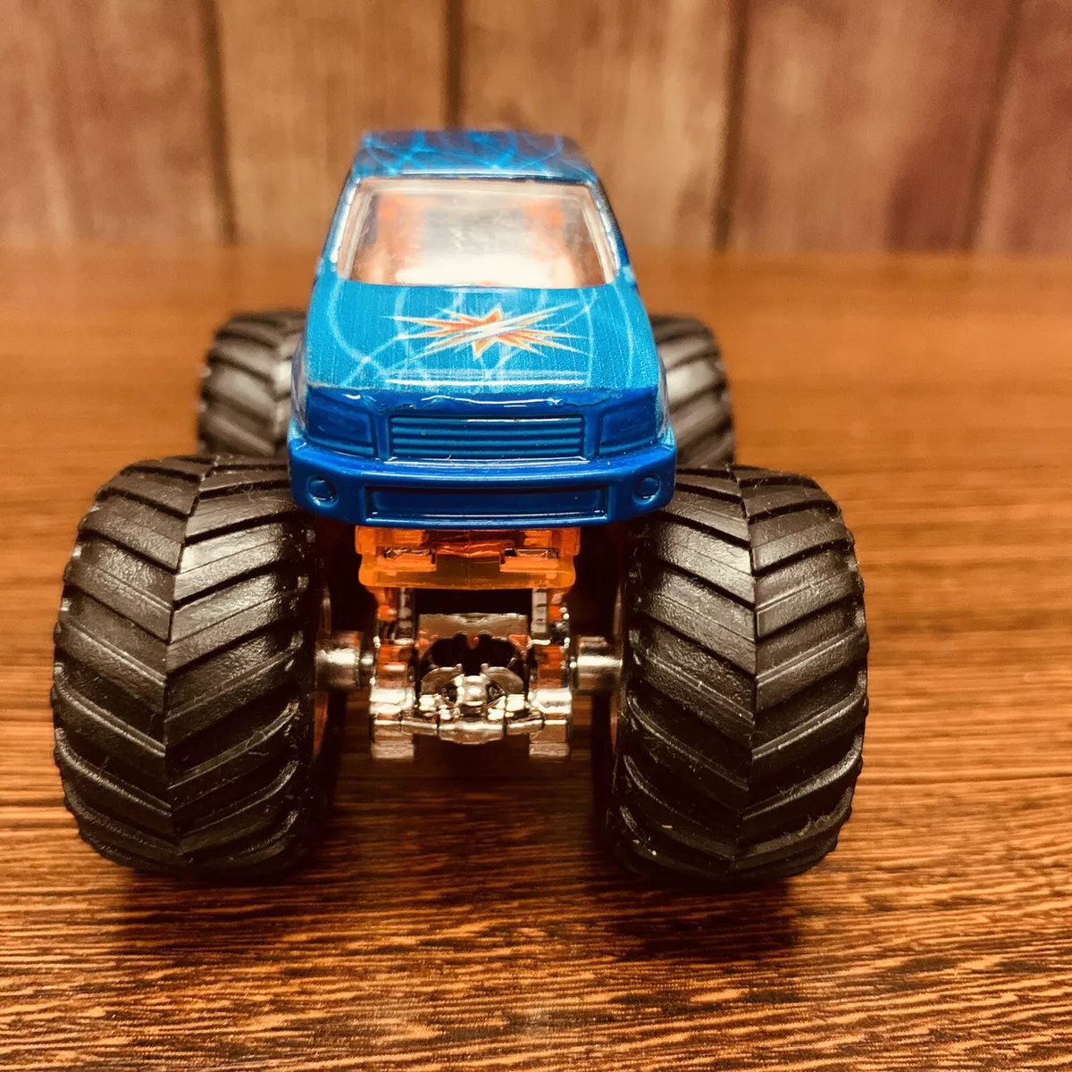 Monster Trucks Custom Shop — Boing! Toy Shop