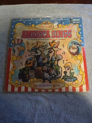 Walt Disney -  America Sings- Disneyland 3812 w/ Booklet 