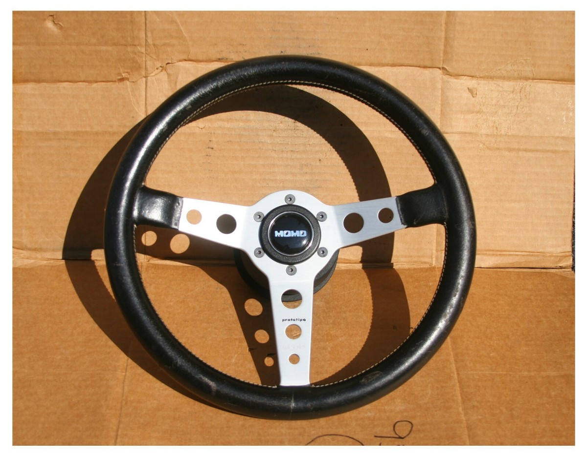 ▪️ momomo　▪️ Vintage MOMO Prototipo Patina Porsche Steering Wheels 911