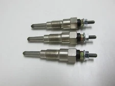 Set of 3 Glow Plugs for Kubota Engines Z500-1A, D650-A, D750-A, D750-L, D850-L
