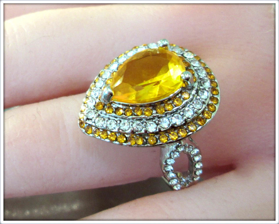 ПОТРЯСАЮЩЕЕ КОЛЬЦО CITRINE DIAMONDONS LABCREATED 6.7C С ПОЗОЛОТОЙ 18 КАРАТ РАЗМЕР 7 - Изображение 4 из 4