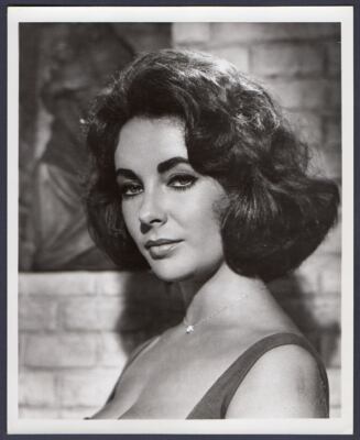 ELIZABETH TAYLOR busty actress SUDDENLY LAST SUMMER Later Photo from