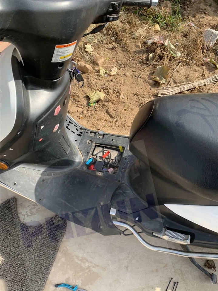 Interruptor maestro de apagado aislador de corte de desconexión de batería inalámbrico para motocicleta 12V Foto 3 de 4