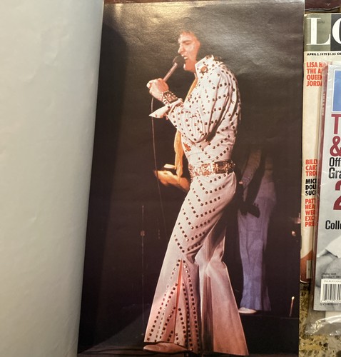 Elvis Presley Memorabilia Lot - Photo Book - Magazines - - Imagen 4 de 14