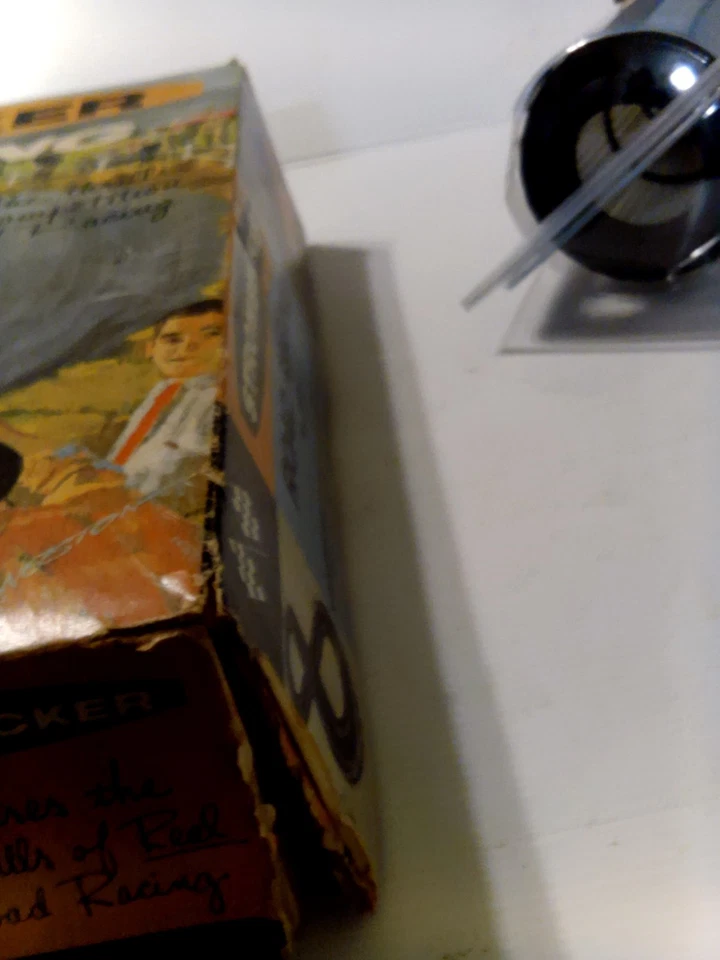 Vintage Strombecker 1/32 Slot Car Road Race Set #9900 Com 1 Carros - Imagem 4 de 4