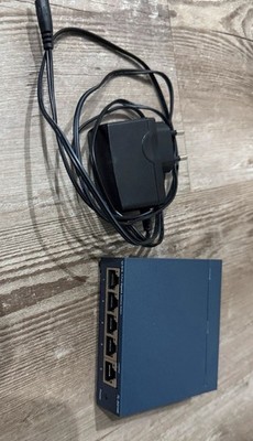 TPLink mit 5 Ports. Gigabit Ethernet Switch mit Netzteil