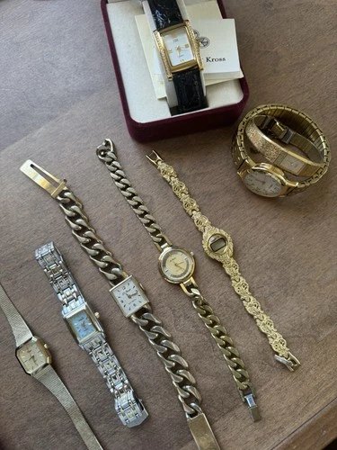 Vintage Watch Lot for Parts or Repair Lot