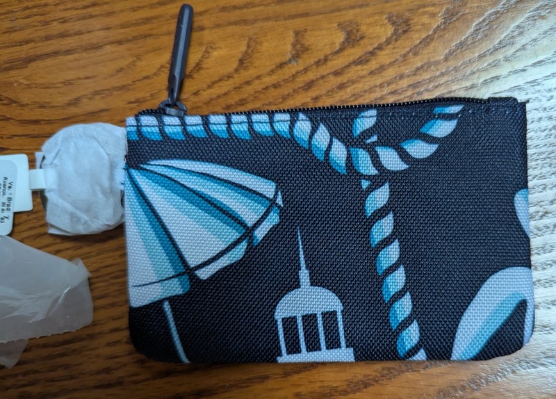 NWT Vera Bradley Lighten Up Zip ID Holder Wallet Case in Shore Enough