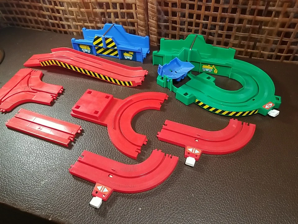 Tomy Big Loader Juego de Construcción 5001 Piezas de Repuesto Lote de 8 Piezas. Foto 3 de 4