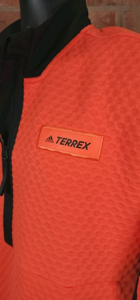 Adidas TERREX Utilitas Masculino Caminhada 1/4 Zíper Waffle Lã Impacto Laranja Grande - Imagem 3 de 4