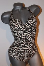 Triumph swimsuit "Delia OWP" size 38 B black animal print