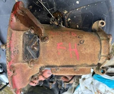 GETMOVING 1940's Ford Transmission    15720 ....   Is as Pictured