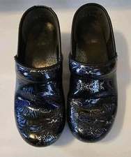 Dansko Womens 37 US 6.5 7 Professional Clog Nursing Nurses Animal Print Metallic