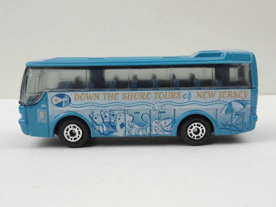 2002 Matchbox Across America #3 Ikarus Coach Down the Shore Tours of New Jersey - Image 2 of 4