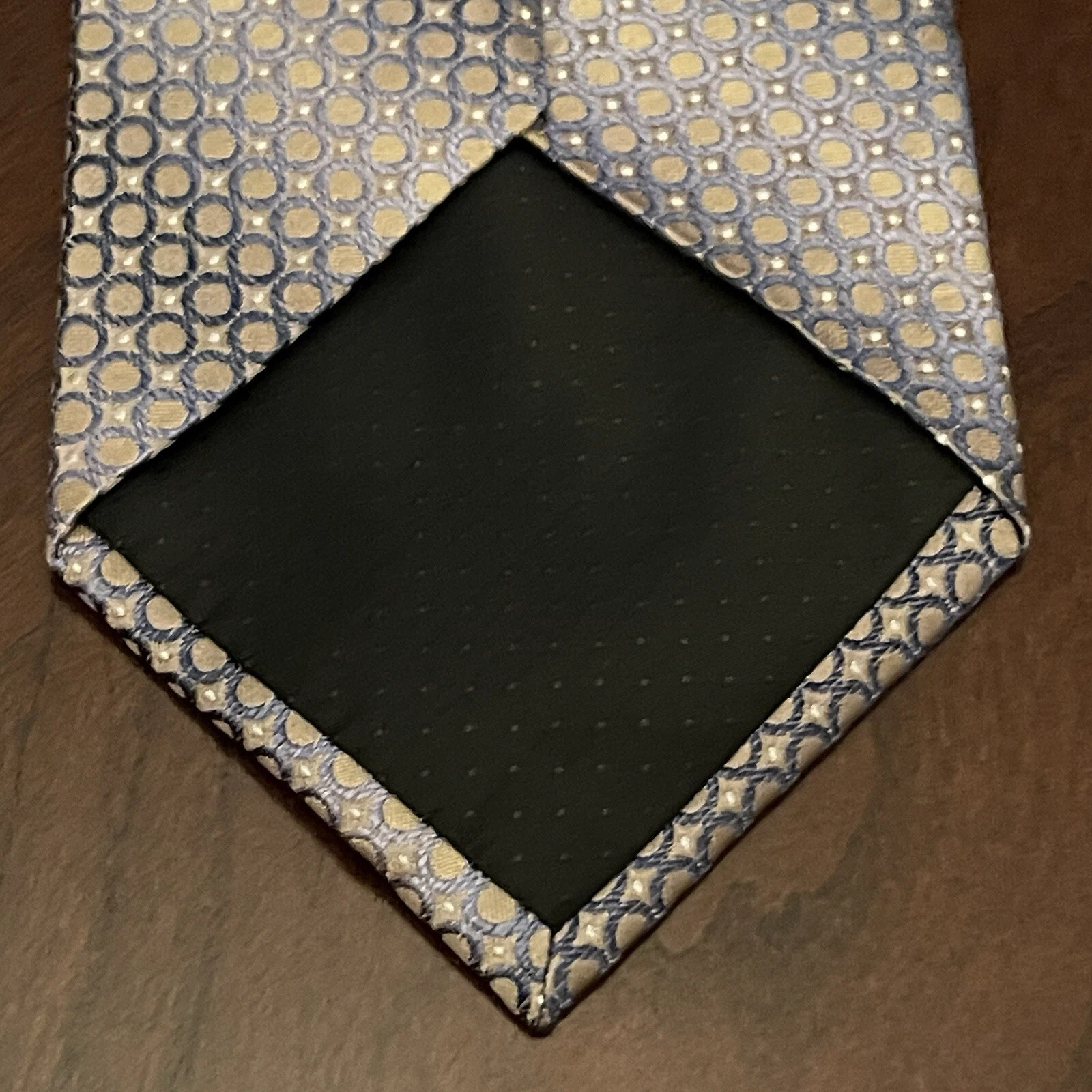 Picture 2 of 9