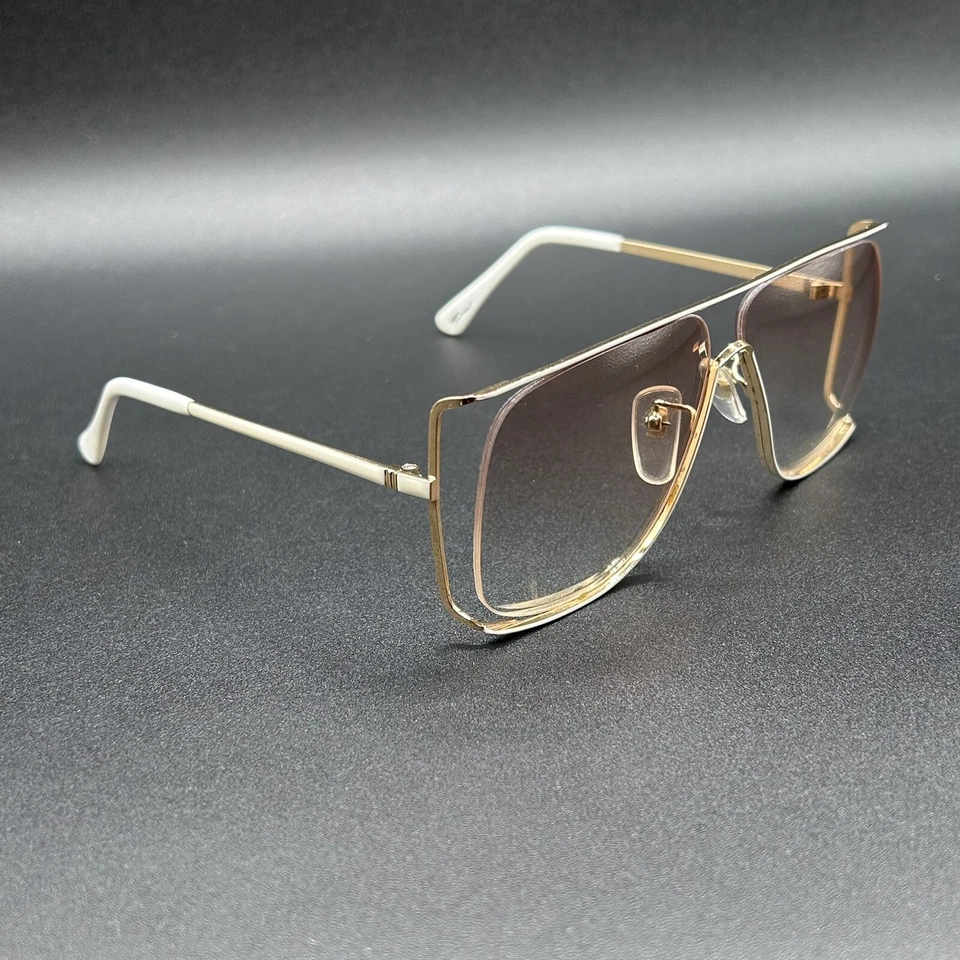 Gafas de sol Tura MOD 443 DE COLECCIÓN BLANCAS doradas con calcetines blancos degradados Japón 143 mm usadas Foto 3 de 4