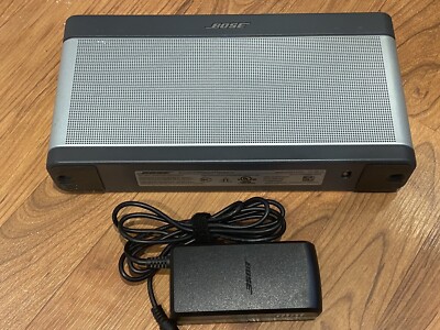 Bose Soundlink III Bluetooth Speaker - Silver -W Original Adapter