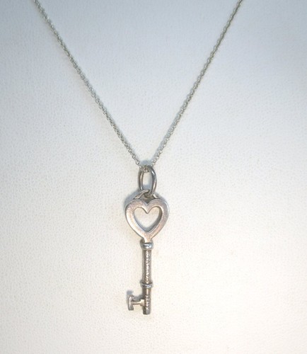 TIFFANY Open Heart Schlüssel Anhänger Halskette 925 Sterling Silber 2,70 Gramm - Bild 1 von 4