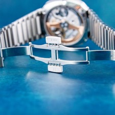 H. MOSER & CIE Streamliner Centre Seconds Green Dial 40mm 6200-1200 13