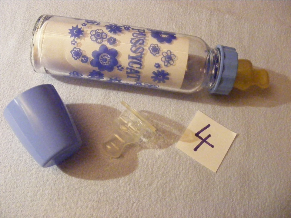 große SCHOTTGLAS Babyflasche PUSSYCAT ( NUK ) 70er Jahre Nr. 4 - Bild 3 von 4