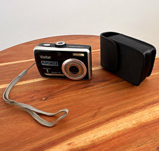 Vivitar ViviCam 7330 Digital Camera 7.0MP 3x Zoom 3.0in LCD Black/Silver