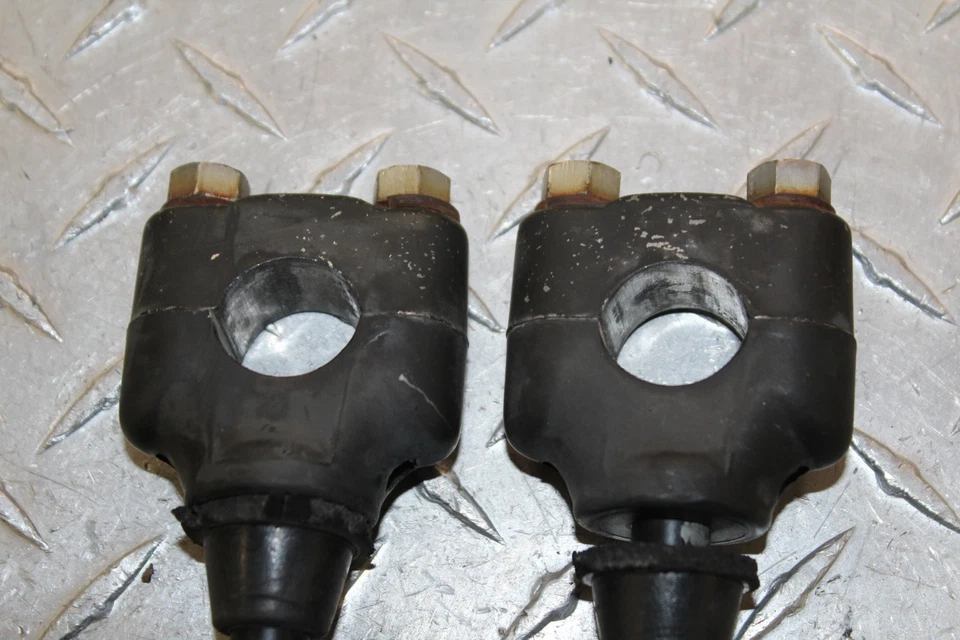 Elevadores de manillar de correa Kawasaki 250 CSR KZ250L 1982 Foto 2 de 4