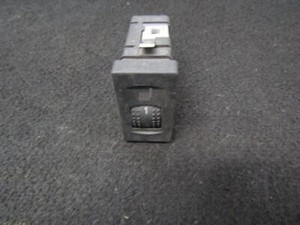 Volkswagen Passat 1997 Heated Seat Switch 3b0963564c, Genuine #255744-15
