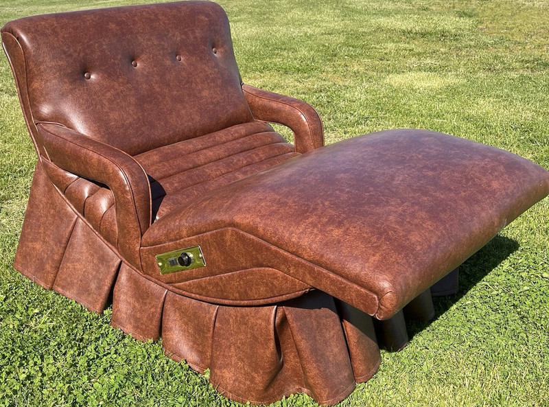RARE MCM Double Sized Contour Electric Lounge Chair