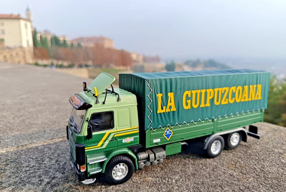 Camion Epoca Vintage Truck Scania 143 M (1988) Guipuzcoana Die Cast Model 1/43 - Immagine 4 di 4