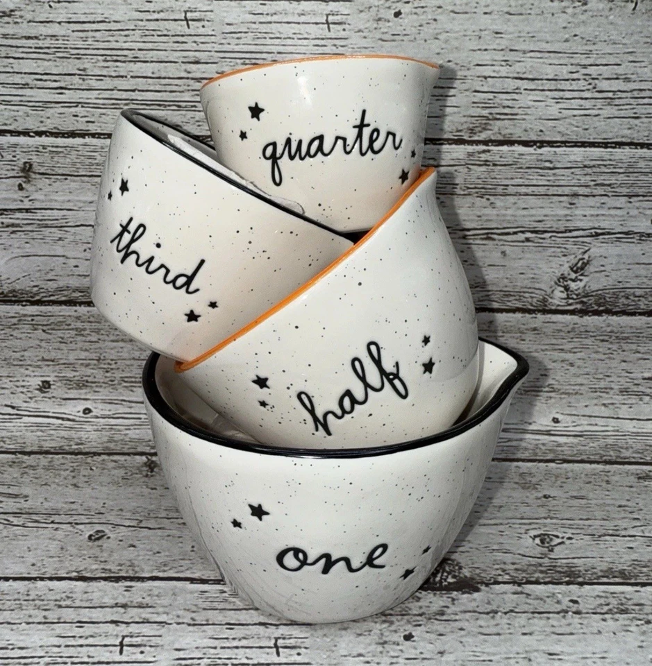 🆕 RAE DUNN PEANUTS SNOOPY DOGHOUSE HALLOWEEN MEASURING CUPS 黑色和橙色轮辋 — 第 2/4 张图片