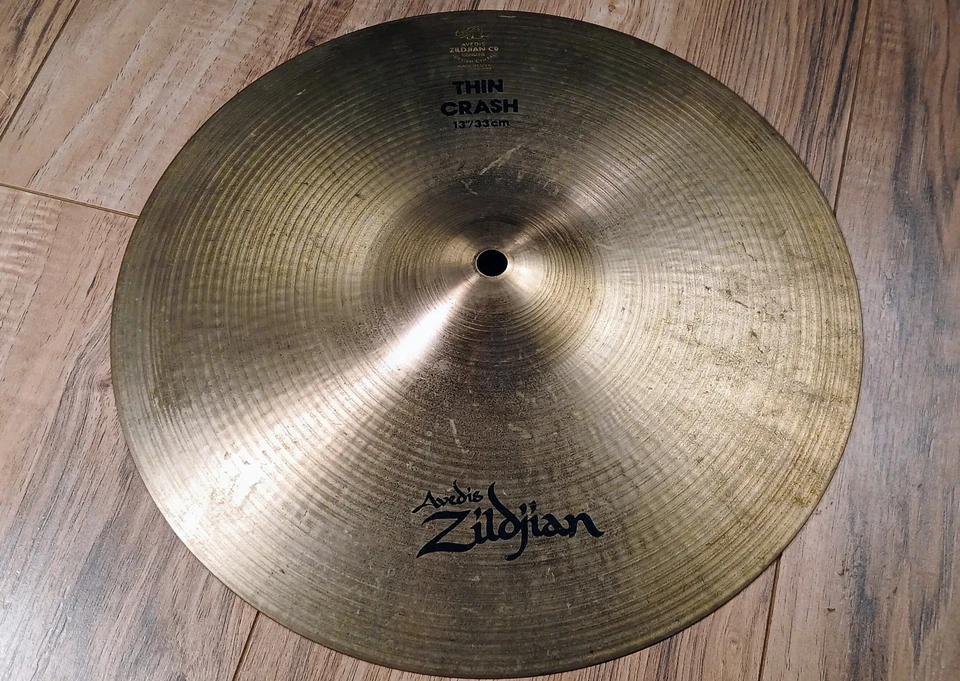 Platillo Zildjian 13" Thin Crash 33 cm Foto 2 de 4