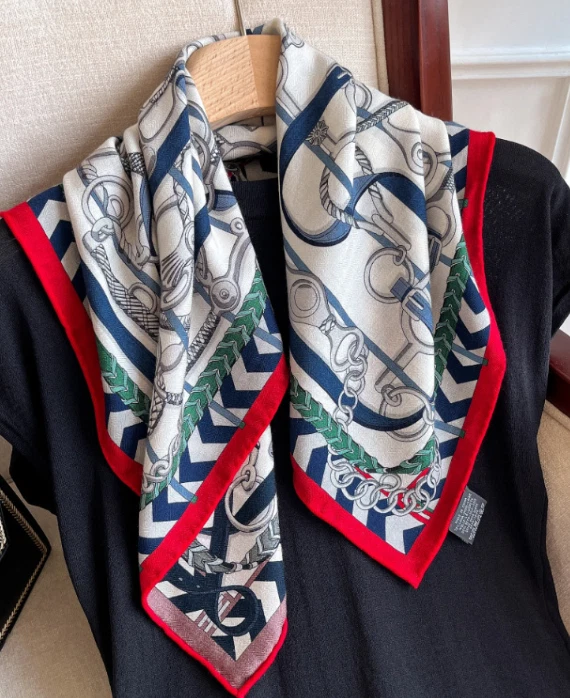 70% Cashmere 30% Silk Shawl 26'' Scarf Neckerchief strip Print Bandanna Wrap
