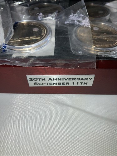 BRADFORD EXCHANGE 20th Anniversary September 11 COIN COLLECTION With Wooden Case - Picture 2 of 12