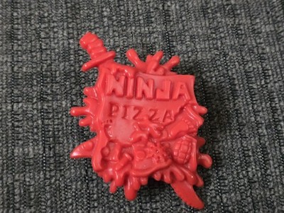 Vintage Pizza Face Shield Accessory Teenage Mutant Ninja Turtles TMNT Red Pizza