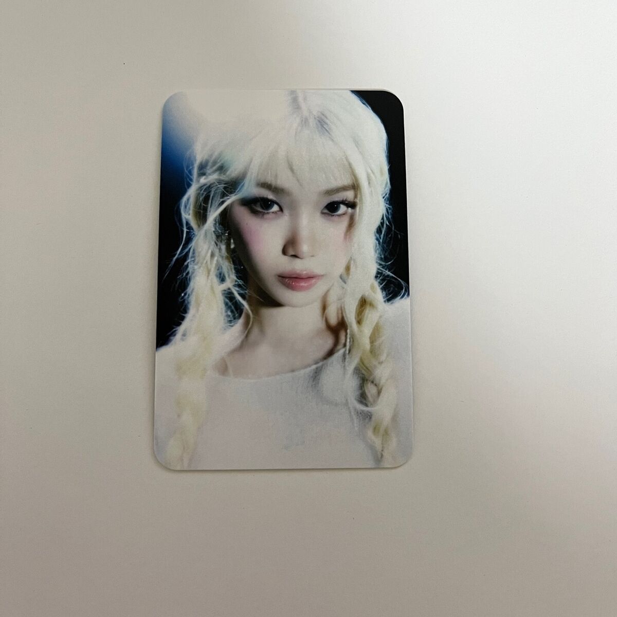 Le Sserafim HOT Concept Photocard Chaewon Sakura Yunjin Le Sserafim HOT Concept Photocard Chaewon Sakura Yunjin