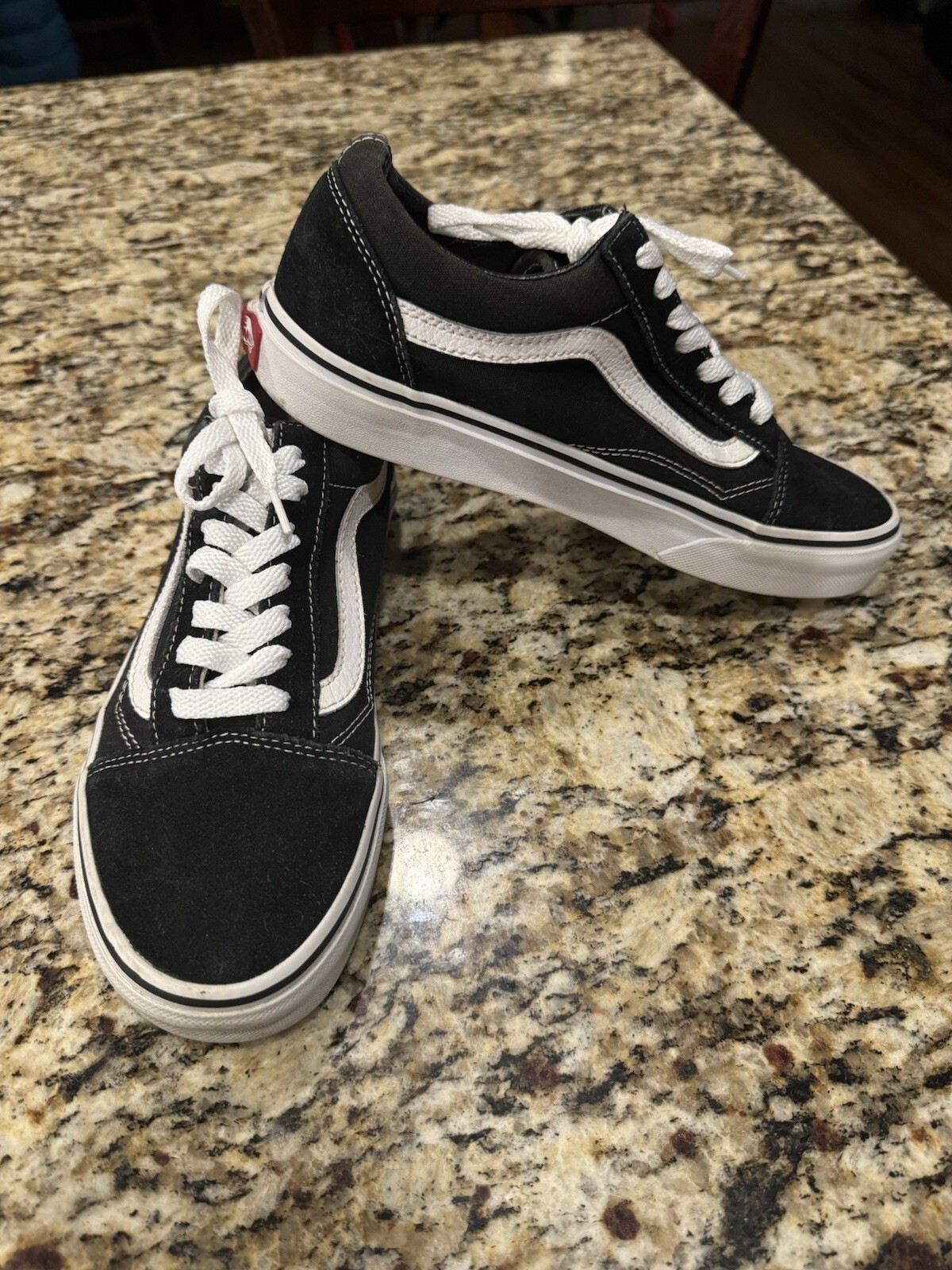 Picture 1 of 15
