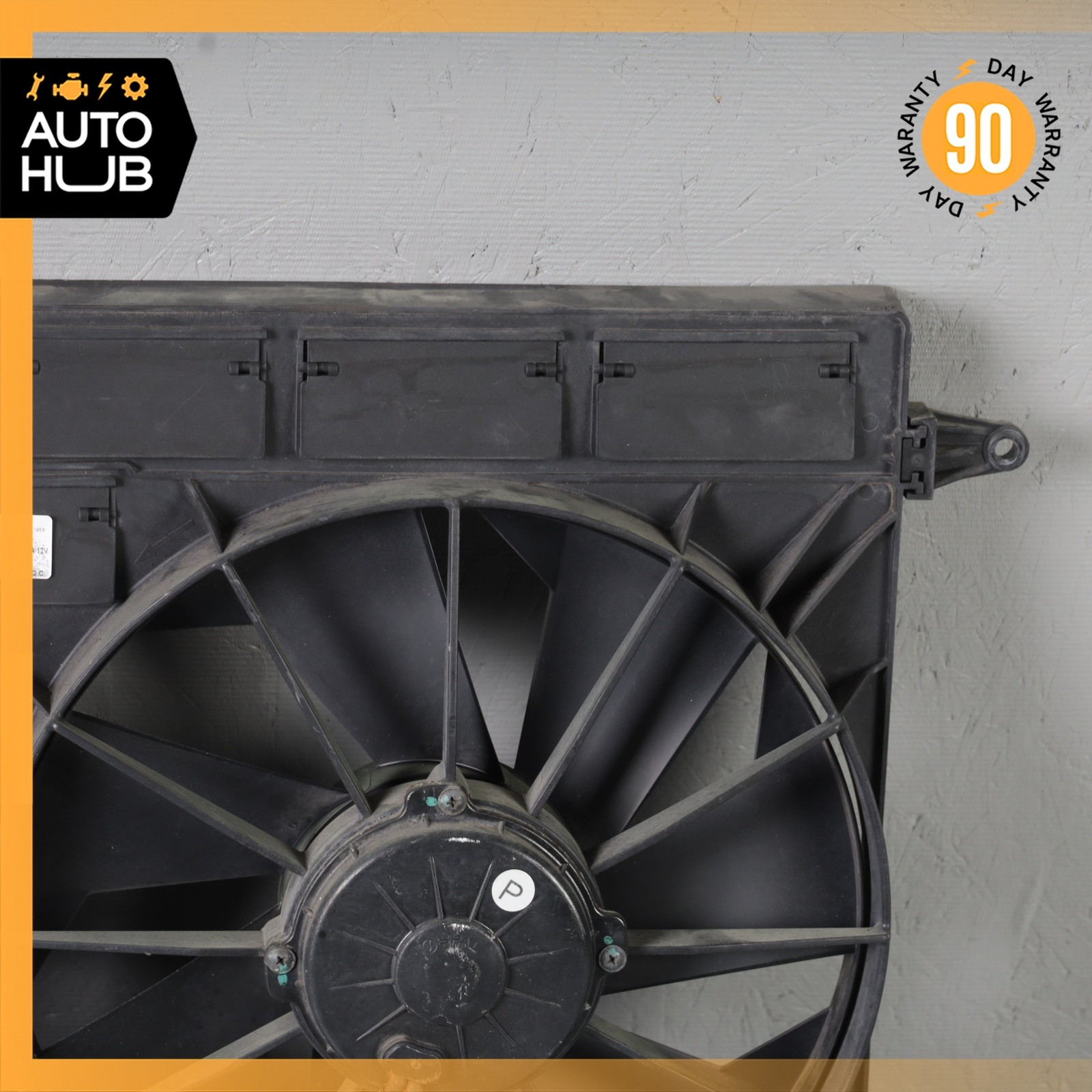 Maserati GranTurismo 2009-2019 Cooling fan motor