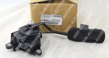 18002-1JY0B Nissan Genuine Infiniti Lever Compl-Accelerator W/Drum 180021JY0B