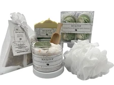 USA MADE | Eucalyptus Spearmint Spa Gift Baskets for Women. 6 Cold & Stress S...