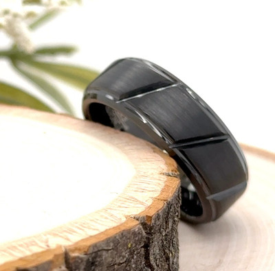 Geometric Pattern Design Durable Engraved Ring 8mm Tungsten Carbide Unisex Band